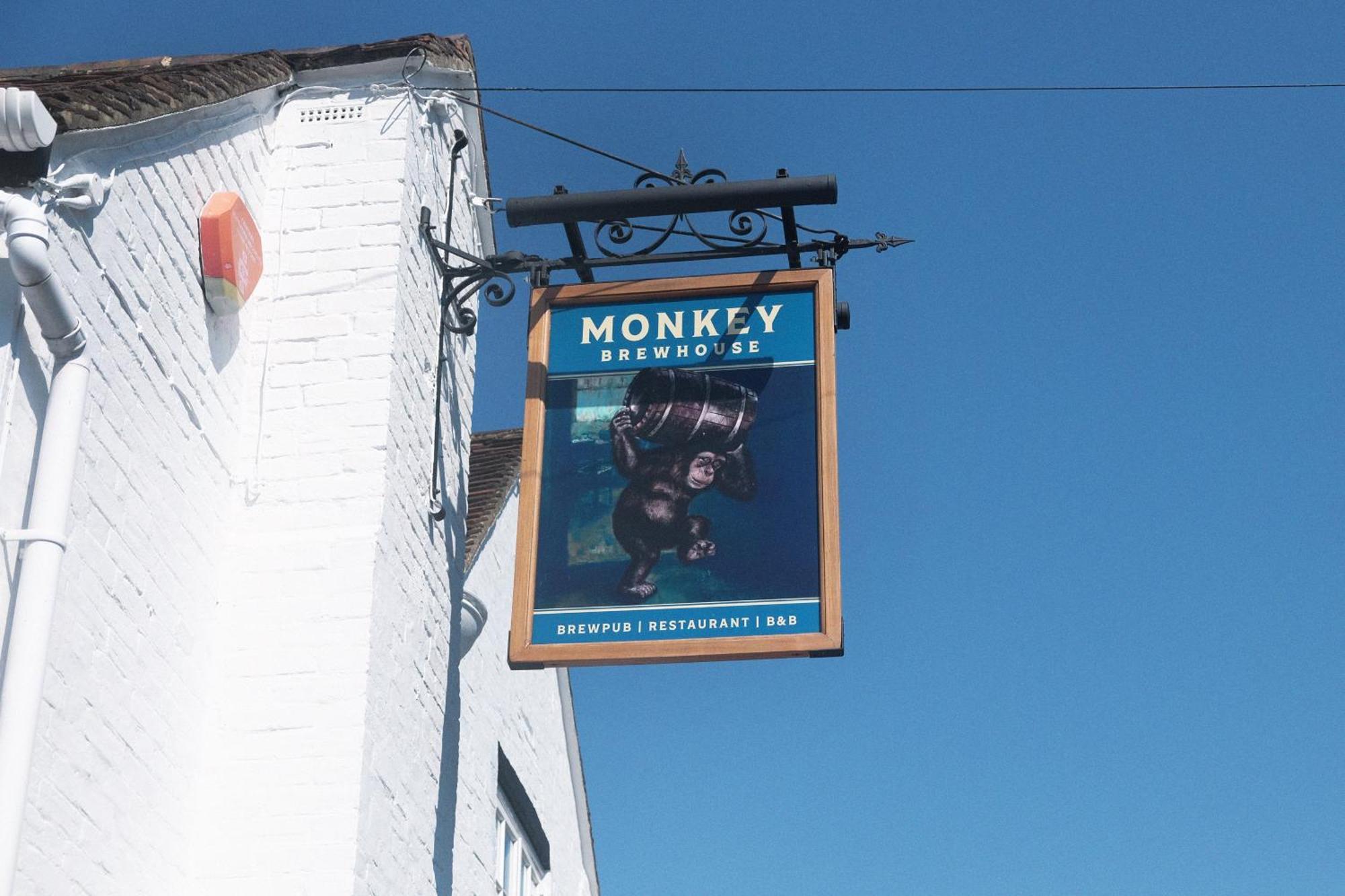 Monkey Brewhouse Otel Lymington Dış mekan fotoğraf