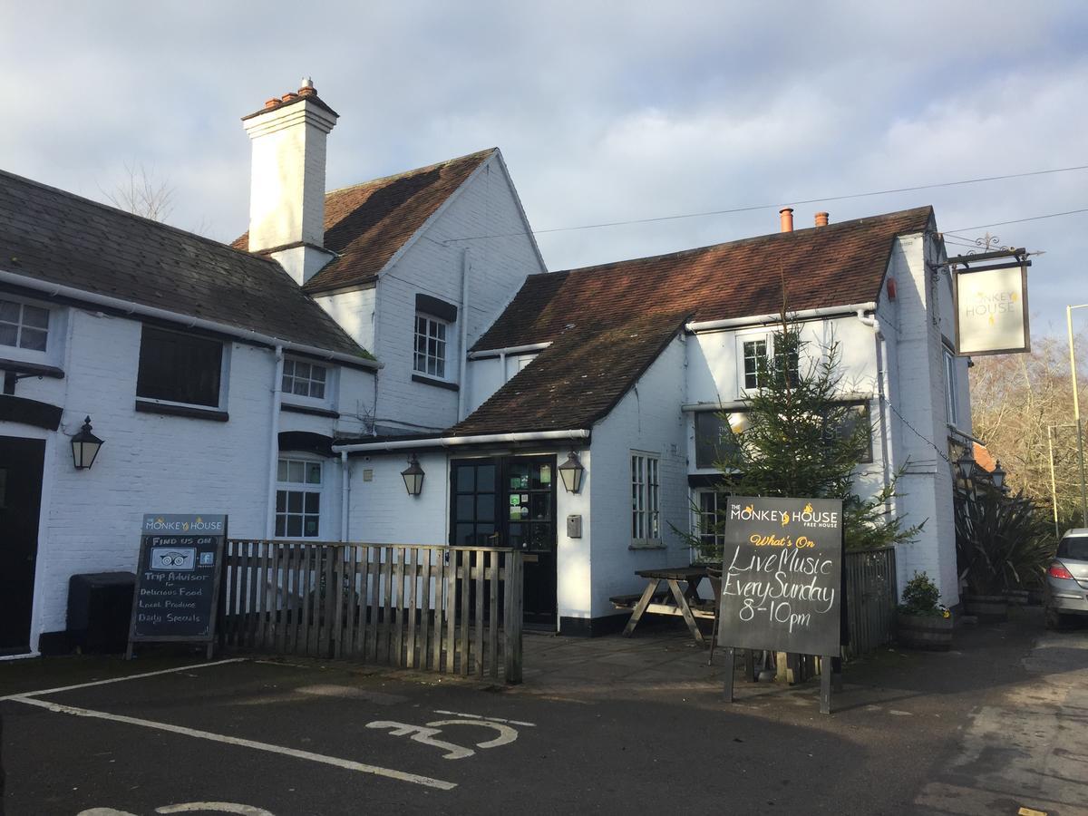 Monkey Brewhouse Otel Lymington Dış mekan fotoğraf
